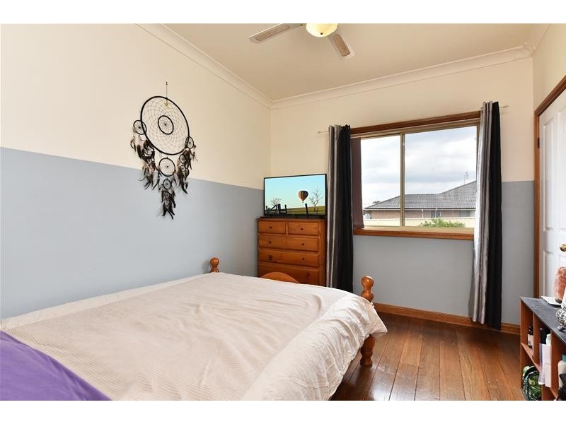 65 Charles Street, Abermain NSW 2326
