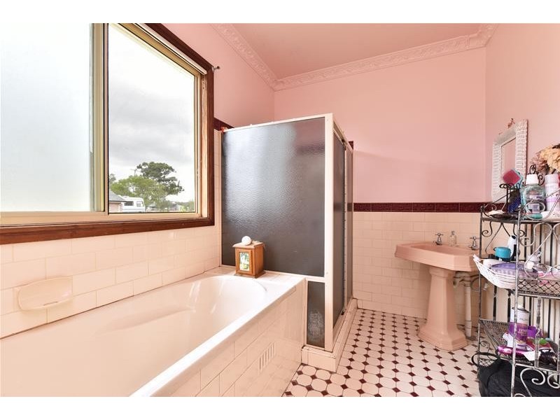 65 Charles Street, Abermain NSW 2326