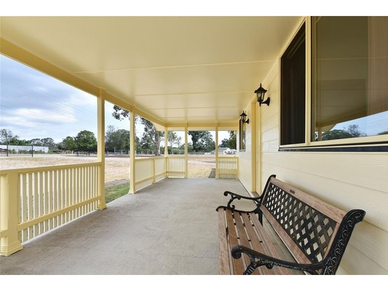 65 Charles Street, Abermain NSW 2326