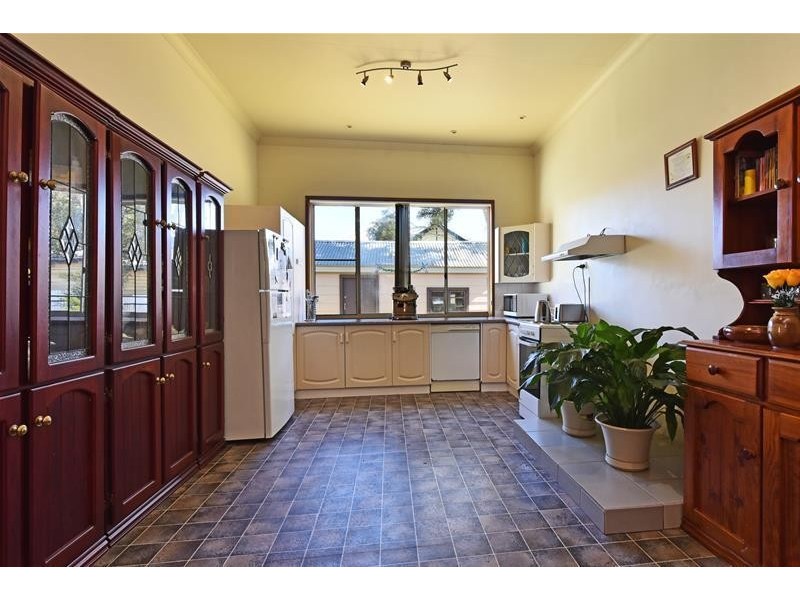 13 Coronation Street, Kurri Kurri NSW 2327