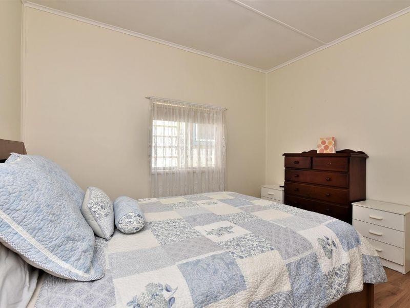 60 Cessnock Road, Weston NSW 2326