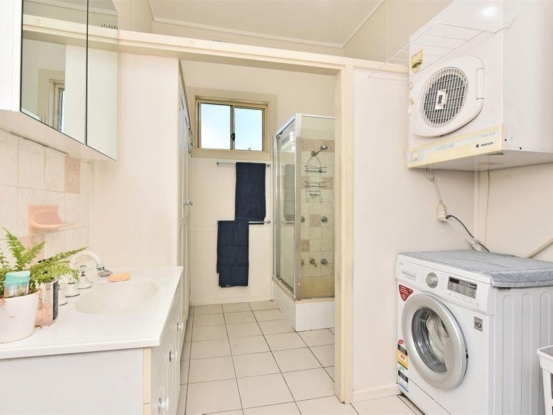 60 Cessnock Road, Weston NSW 2326