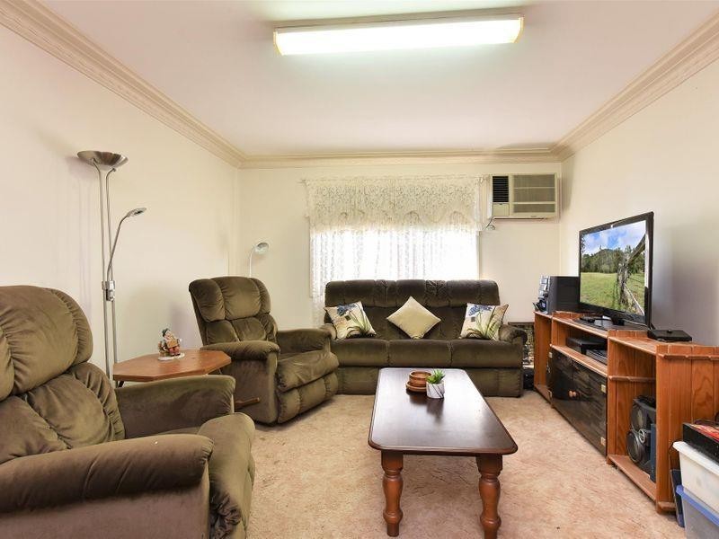 60 Cessnock Road, Weston NSW 2326