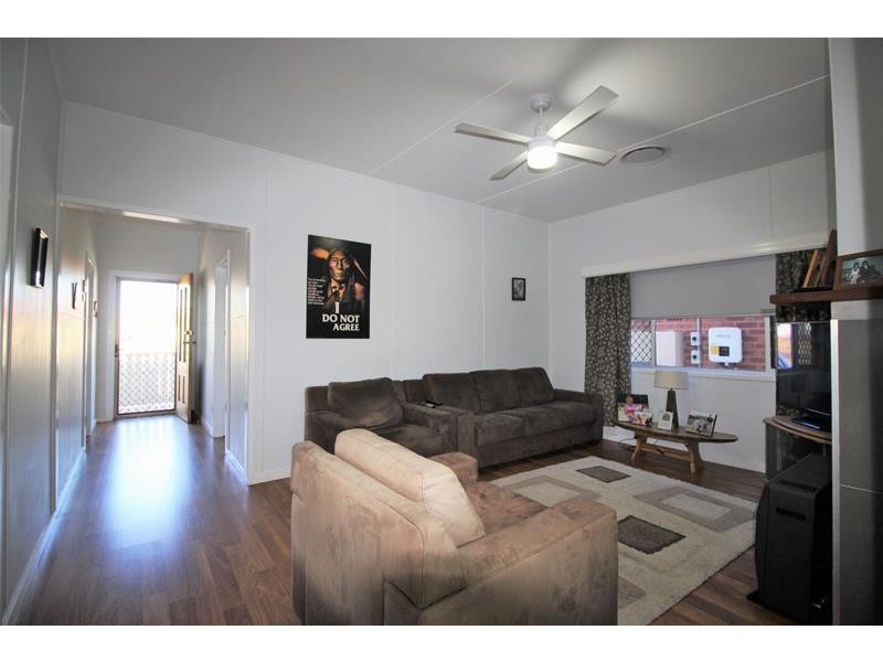 37 Brunker Street, Kurri Kurri NSW 2327