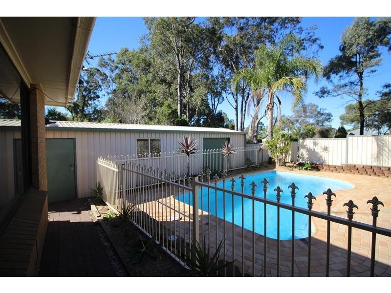 35 Evatt Street, Pelaw Main NSW 2327