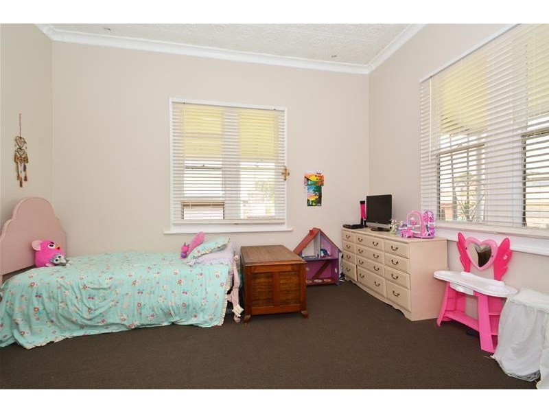 23 Merthyr Street, Kurri Kurri NSW 2327