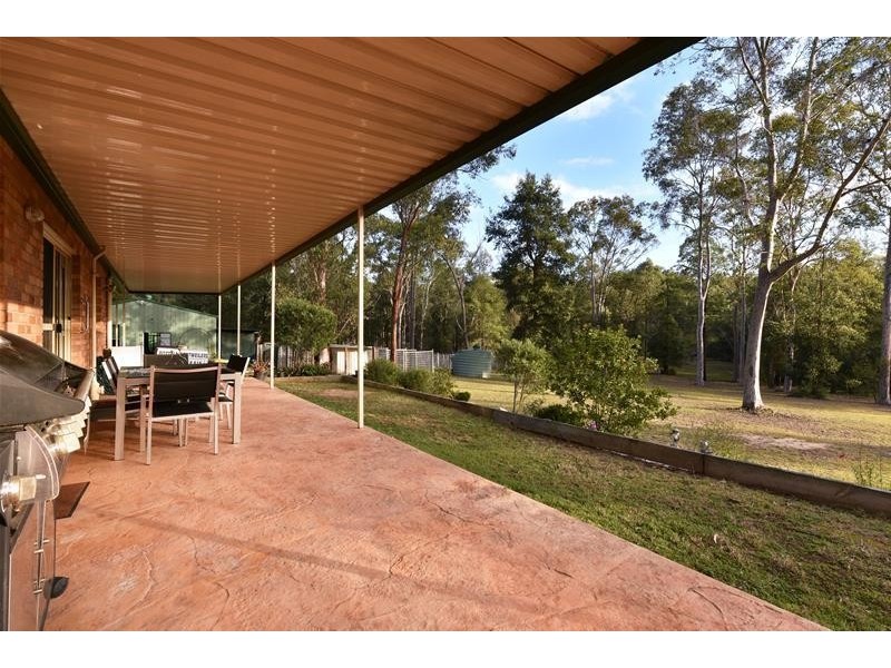 248 Ellalong Road, Ellalong NSW 2325