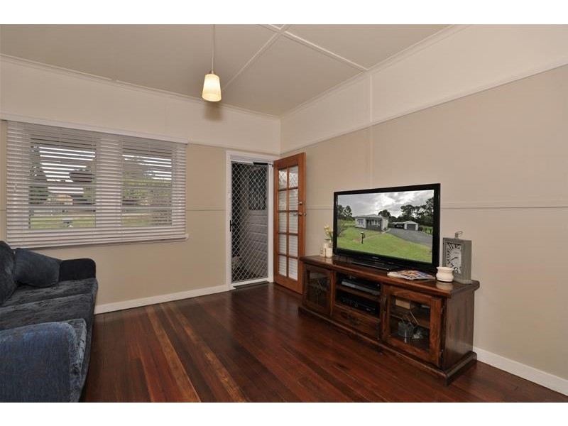 9 Main Road, Cliftleigh NSW 2321