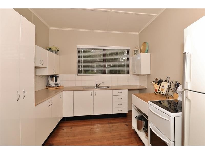 9 Main Road, Cliftleigh NSW 2321