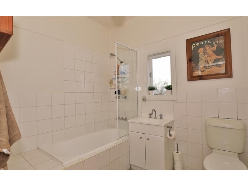 9 Main Road, Cliftleigh NSW 2321