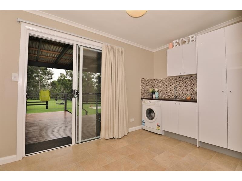 9 Main Road, Cliftleigh NSW 2321