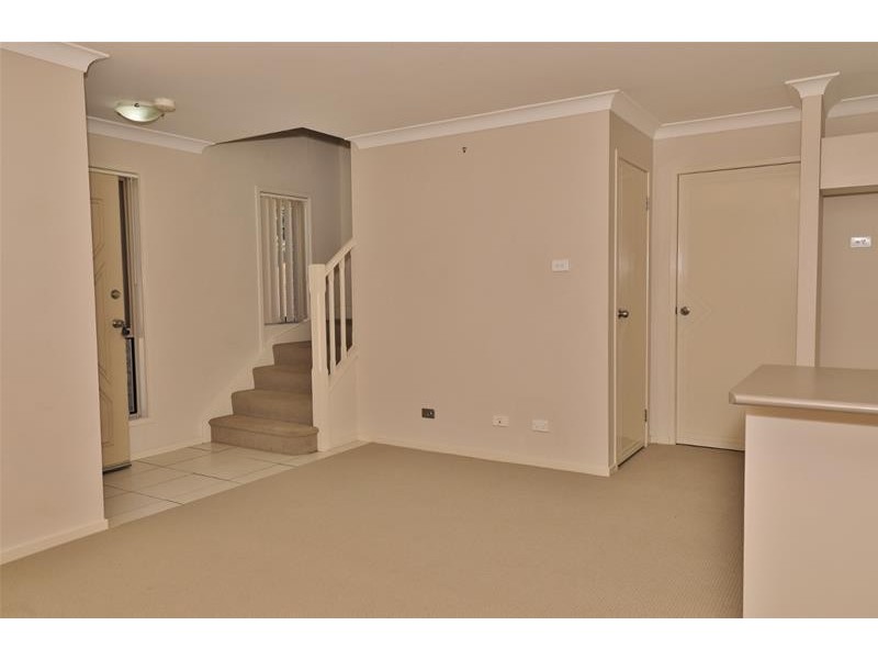 20 Lonsdale Place, Kurri Kurri NSW 2327