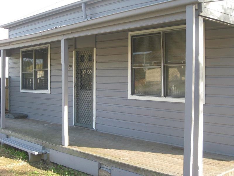 39 Deakin Street, Kurri Kurri NSW 2327