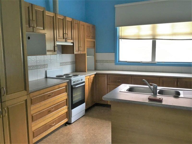 39 Deakin Street, Kurri Kurri NSW 2327