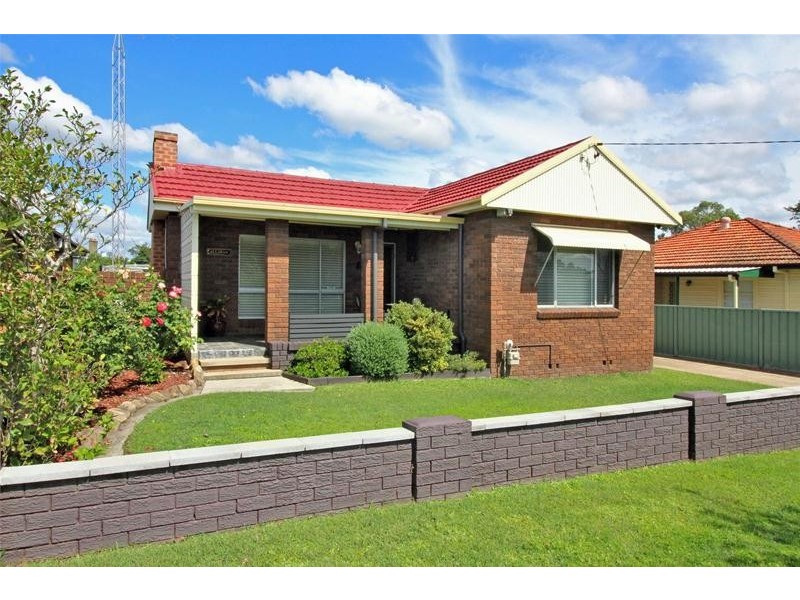 14 Fourth Street, Weston NSW 2326
