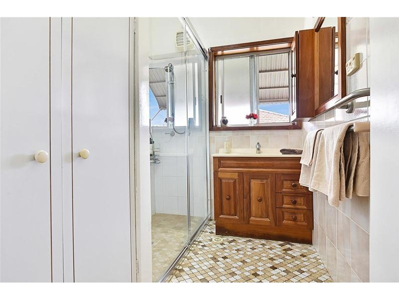 14 Fourth Street, Weston NSW 2326