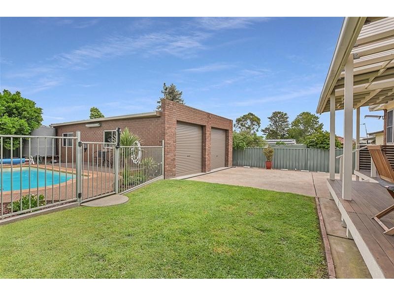 14 Fourth Street, Weston NSW 2326