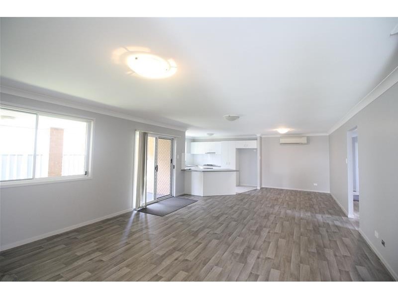 11 Undercliff Street, Cliftleigh NSW 2321