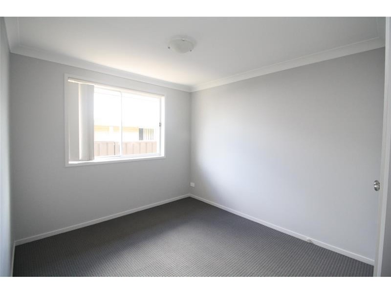 11 Undercliff Street, Cliftleigh NSW 2321