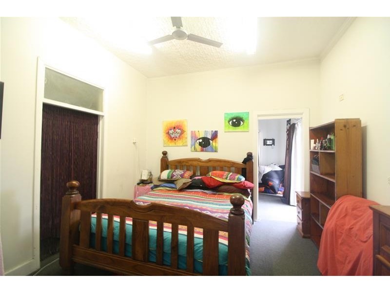 12 Government Road, Weston NSW 2326