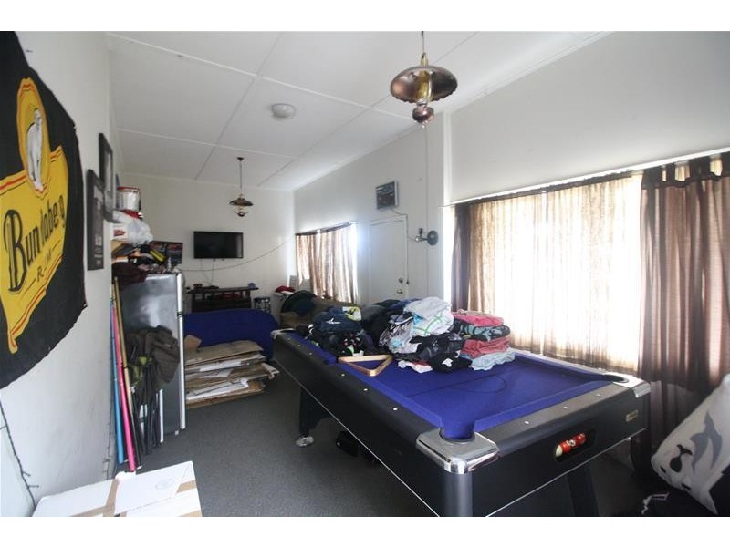 12 Government Road, Weston NSW 2326