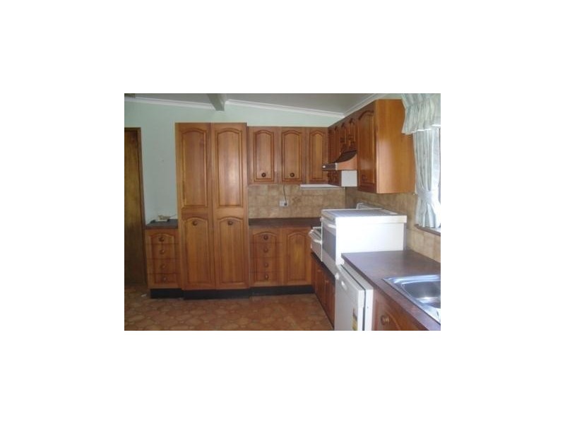 13 Cooper Street, Cessnock NSW 2325