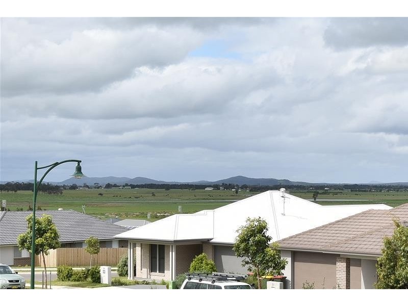 30 Avondale Drive, Thornton NSW 2322