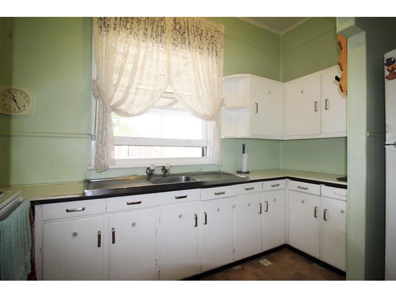 30 Lang Street, Kurri Kurri NSW 2327