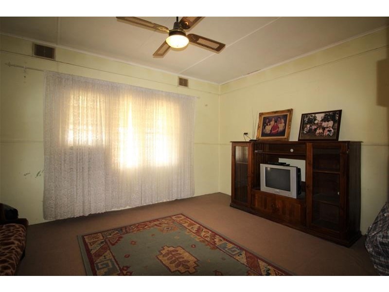 30 Lang Street, Kurri Kurri NSW 2327