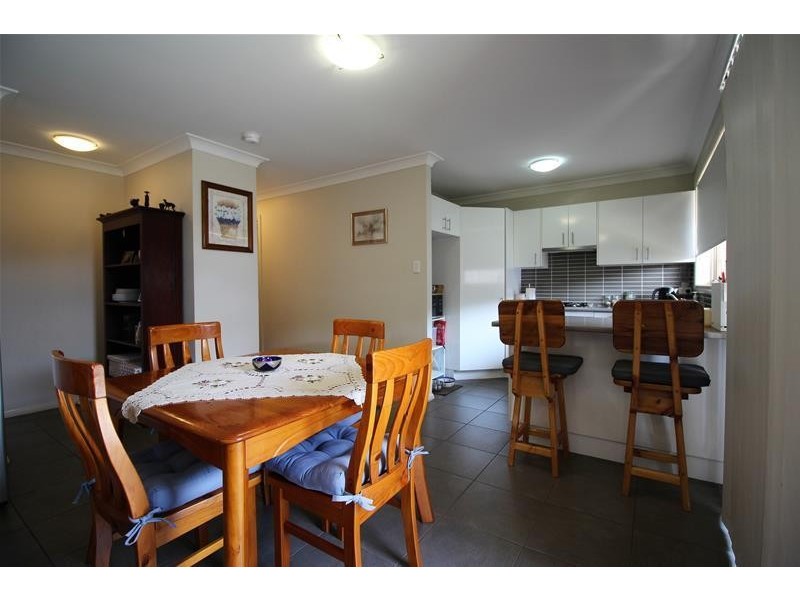 2/119 Melbourne Street, Aberdare NSW 2325