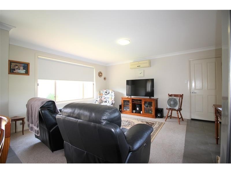 2/119 Melbourne Street, Aberdare NSW 2325