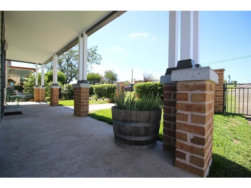 68 Gillies Street, Kurri Kurri NSW 2327