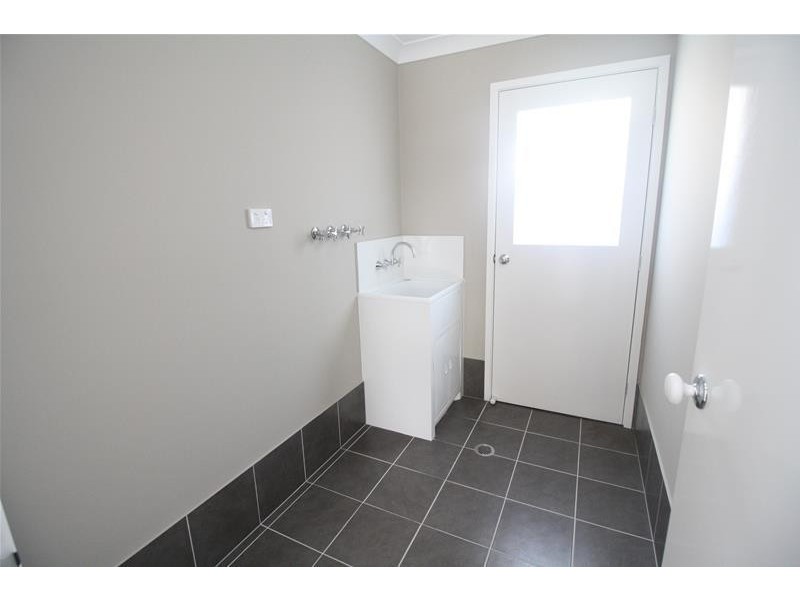 2 Weston Street, Weston NSW 2326