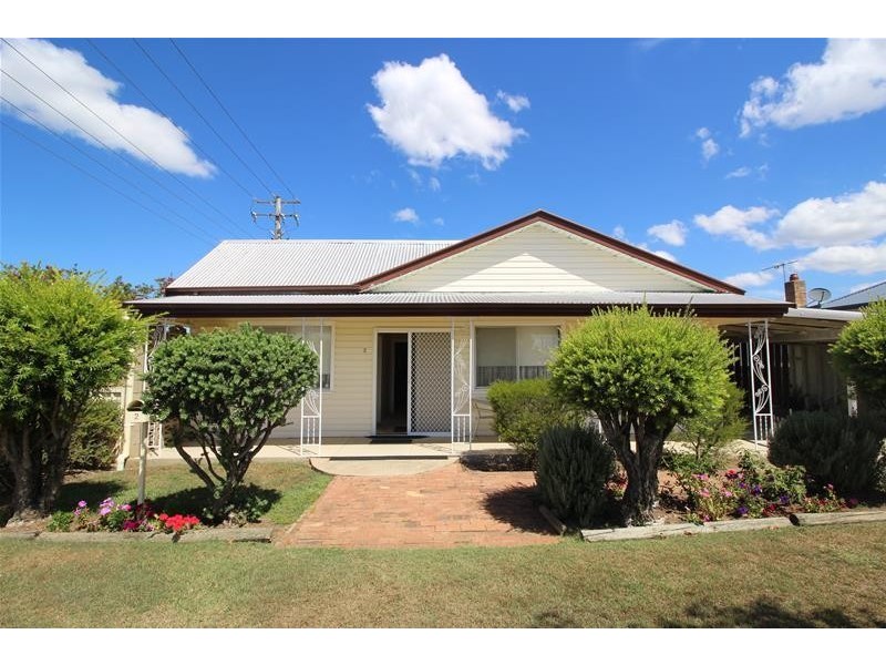 2 Barton Street, Kurri Kurri NSW 2327