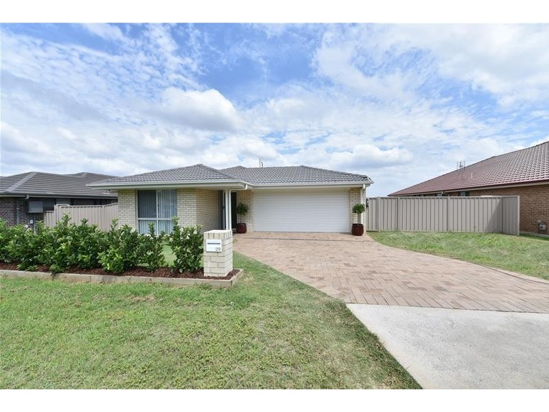 29 Ashton Drive, Heddon Greta NSW 2321