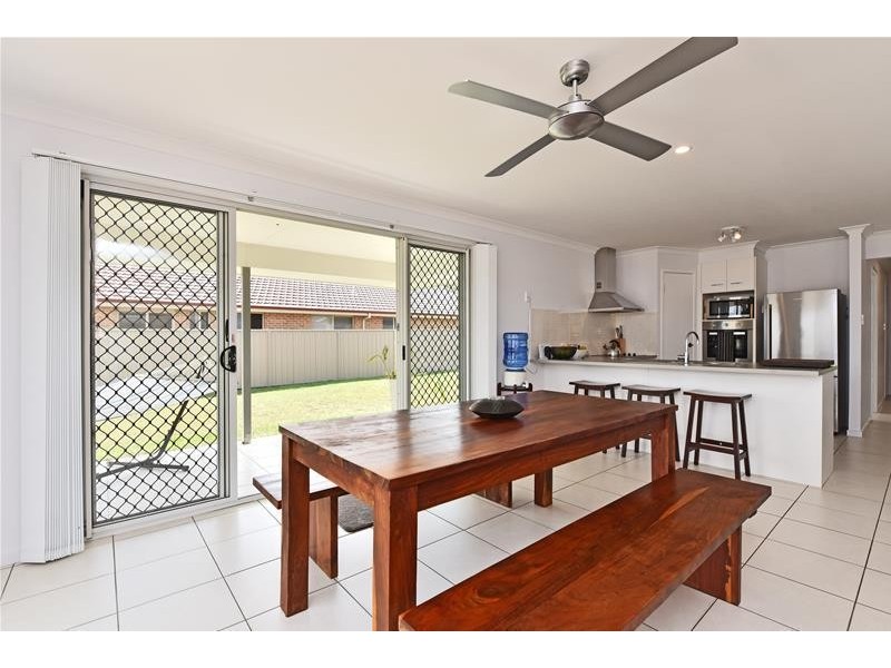 29 Ashton Drive, Heddon Greta NSW 2321