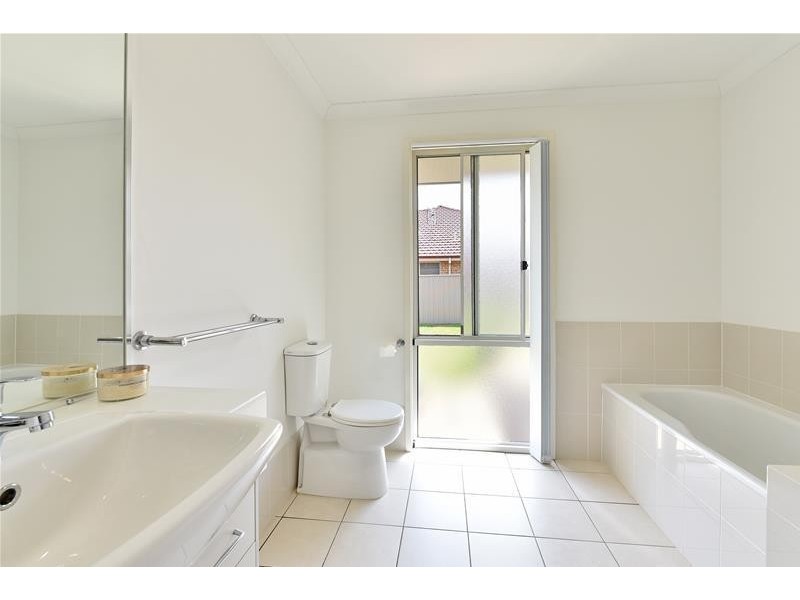 29 Ashton Drive, Heddon Greta NSW 2321