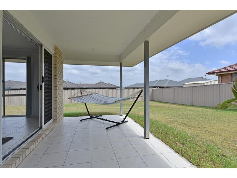 29 Ashton Drive, Heddon Greta NSW 2321