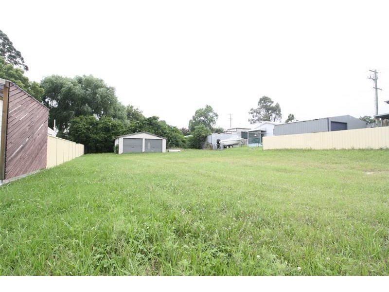 18 William Street, Abermain NSW 2326