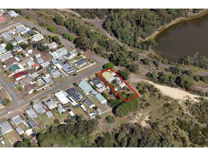 2 Clark Street, Weston NSW 2326