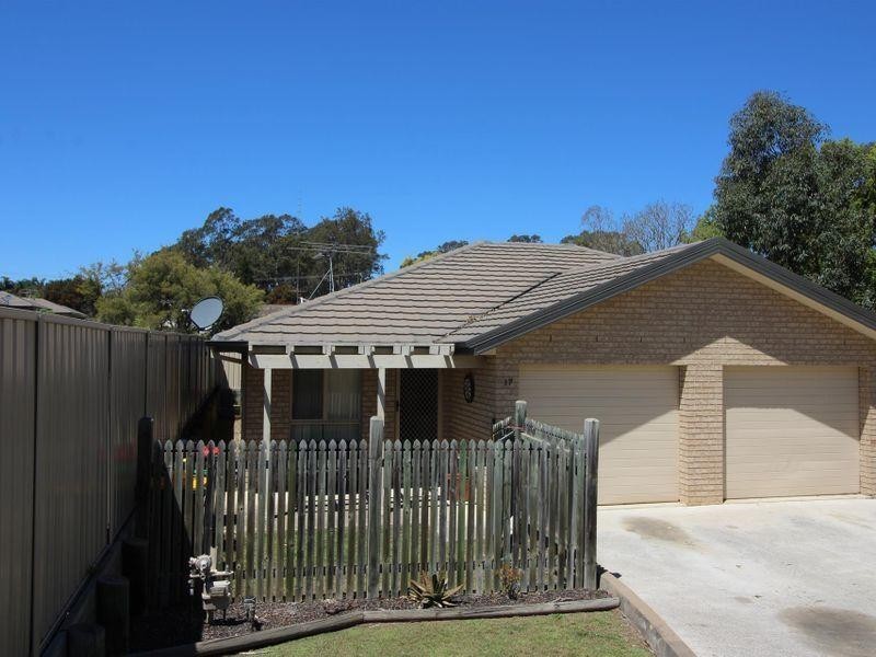17 Lonsdale Place, Kurri Kurri NSW 2327