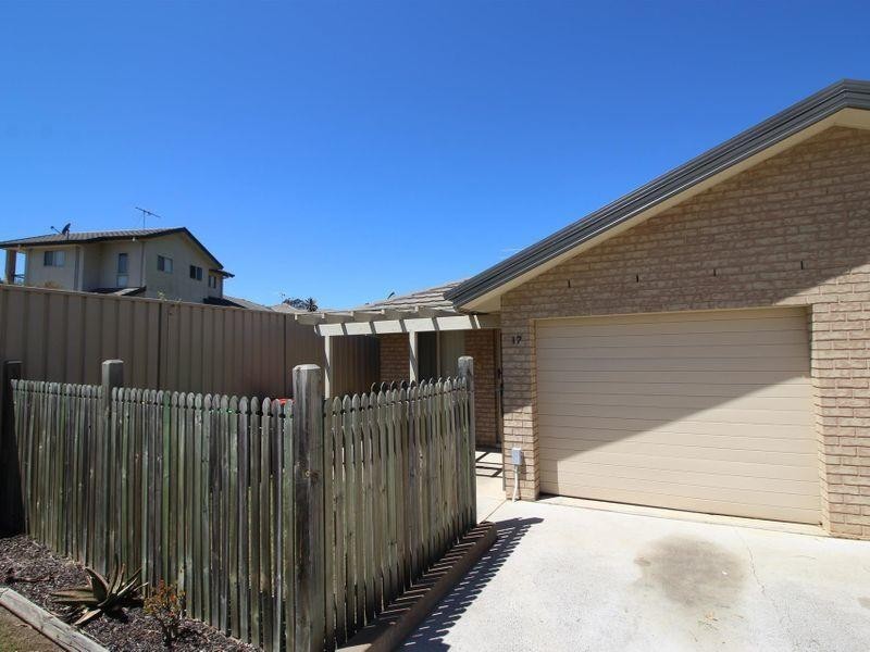 17 Lonsdale Place, Kurri Kurri NSW 2327