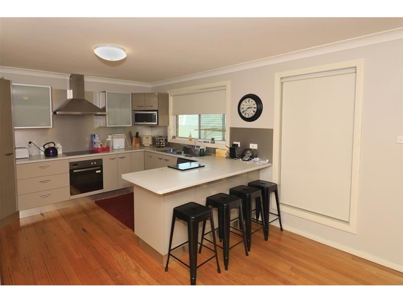 15 Fairview Place, Cessnock NSW 2325