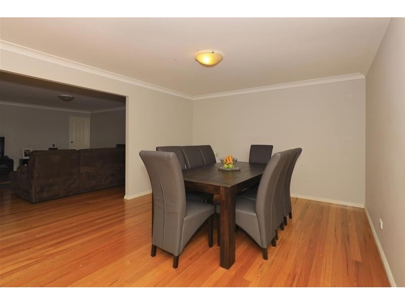 15 Fairview Place, Cessnock NSW 2325