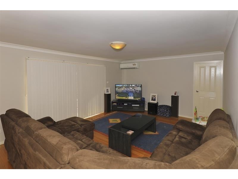 15 Fairview Place, Cessnock NSW 2325