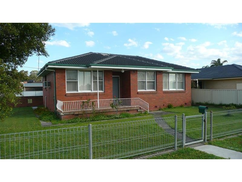 10 Main Road, Heddon Greta NSW 2321