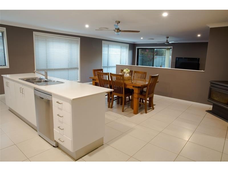 45 York Street, Greta NSW 2334
