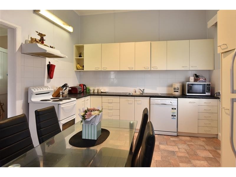 22 Third Street, Weston NSW 2326