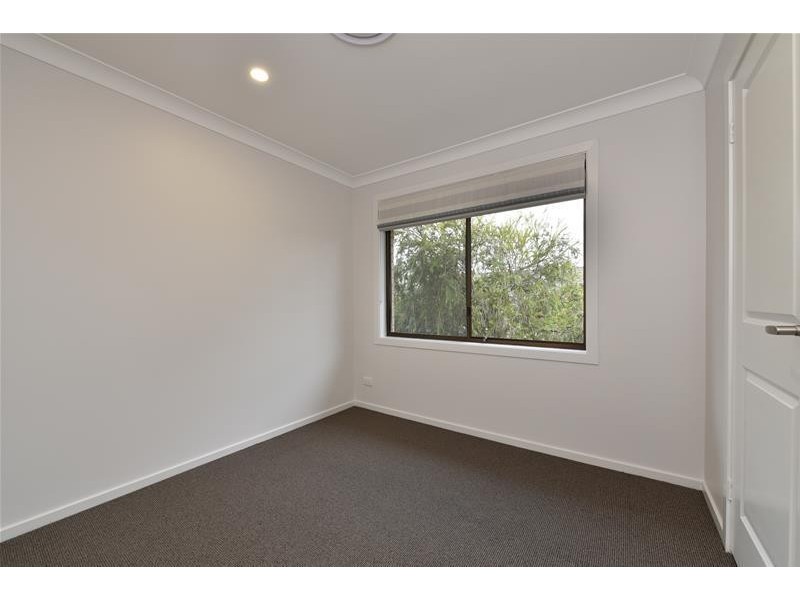 4/52 Railway  Parade, Kurri Kurri NSW 2327