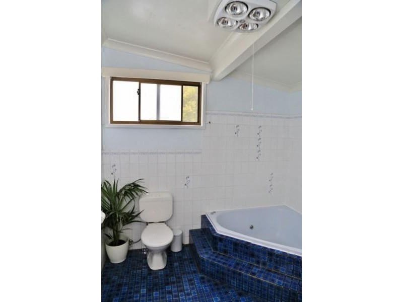 13 Cooper Street, Cessnock NSW 2325